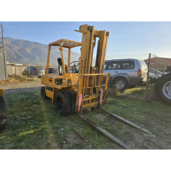 Мотокар KOMATSU FG20