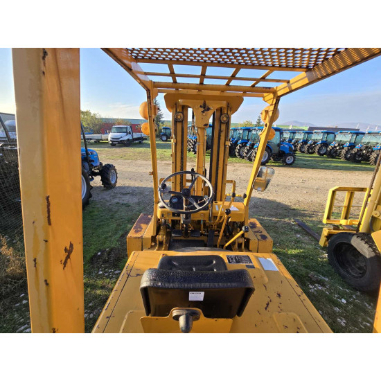 Мотокар KOMATSU FG20