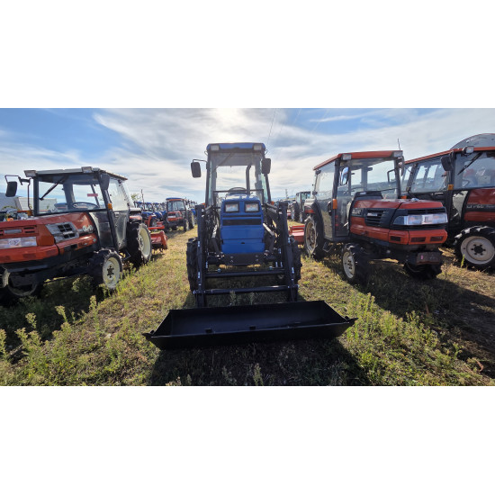 Iseki GEAS 37S с фреза и челен товарач