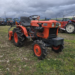 Kubota B5001 с фреза