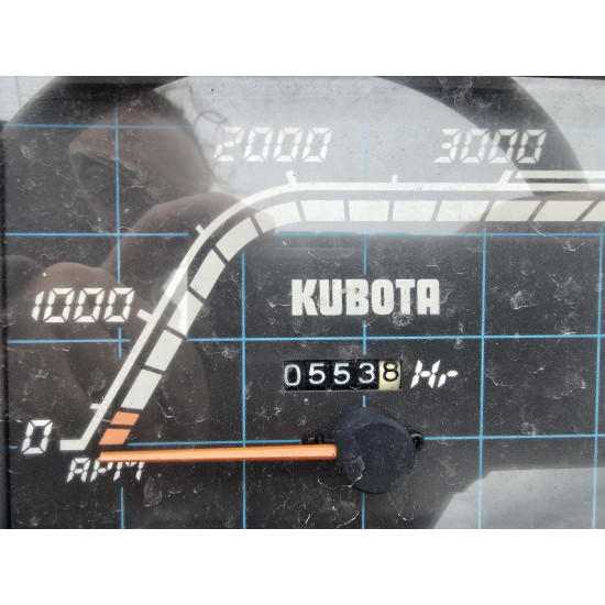 Kubota Bulltra B1-15 с фреза