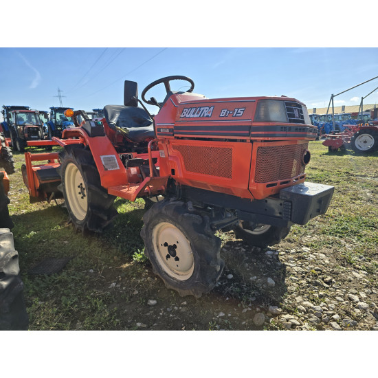 Kubota Bulltra B1-15 с фреза