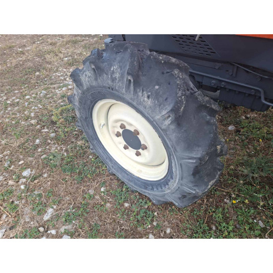 Трактор с кабина без фреза Kubota GL320 