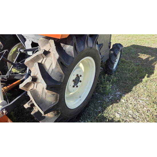 Kubota Sunshine L1-275 с фреза