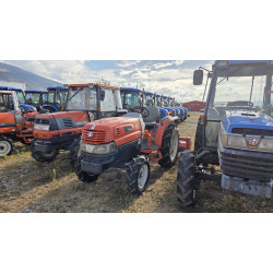 Kubota L270D с кабина и с фреза