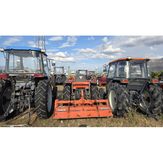 Kubota L270D с кабина и с фреза