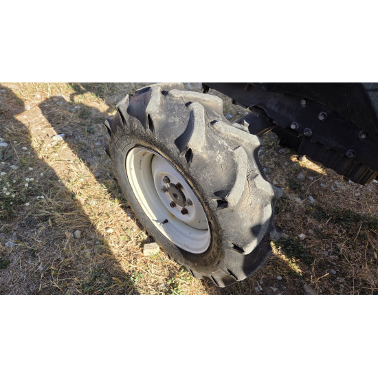Kubota L270D с кабина и с фреза