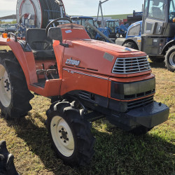 Kubota Saturn X-20 с фреза