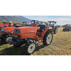 Kubota Saturn X-20 с фреза