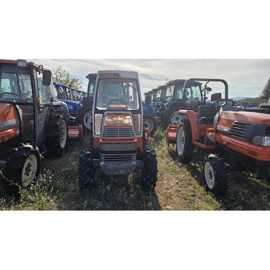 Kubota Saturn X-20 с фреза