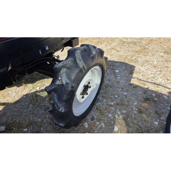 Mitsubishi MT335 с кабина и фреза