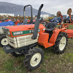 Kubota B1502D с фреза