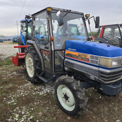 Iseki GEAS 27 с фреза