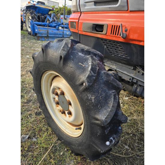 Трактор с кабина и фреза Kubota GL320 