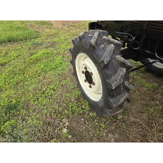 Mitsubishi MT22 с фреза