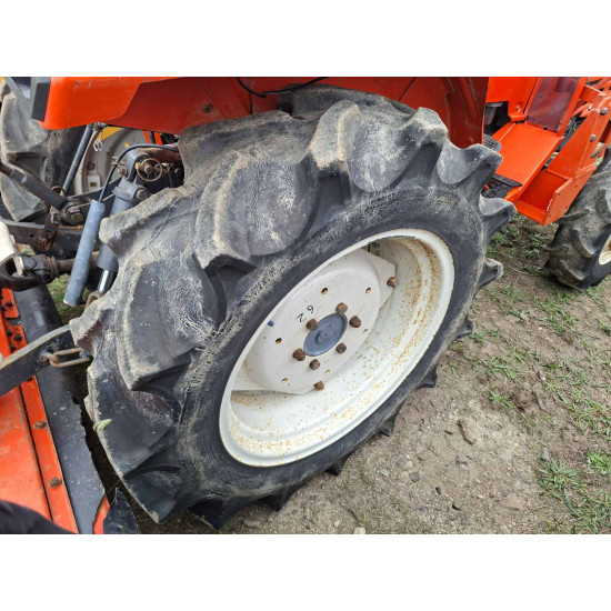 Kubota Sunshine ZL1-255 с фреза