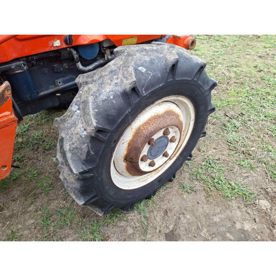 Kubota Sunshine ZL1-255 с фреза