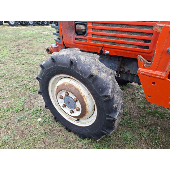 Kubota Sunshine ZL1-255 с фреза