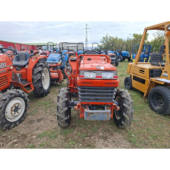Kubota Sunshine ZL1-255 с фреза