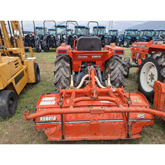 Kubota Sunshine ZL1-255 с фреза
