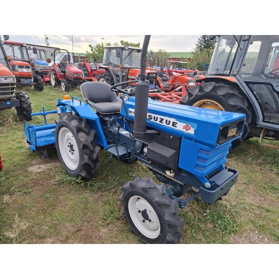 Mitsubishi Suzue M1502D с фреза