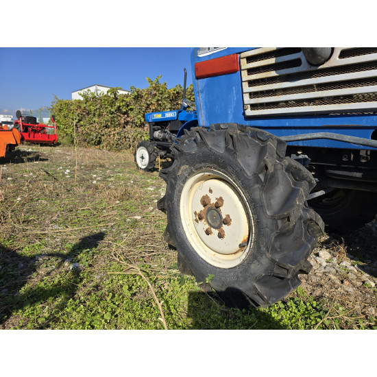 Iseki TU2100 с фреза