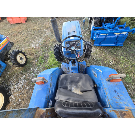 Iseki TU2100 с фреза