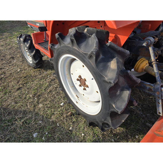 Kubota Aste A-195 с фреза